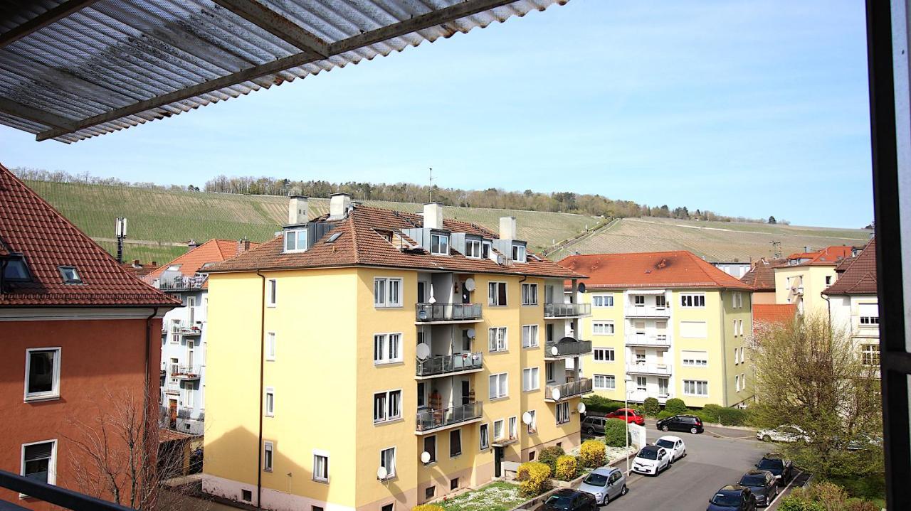 Grosszuegige Stadtwohnung - Garage, Balkon Вюрцбург Экстерьер фото